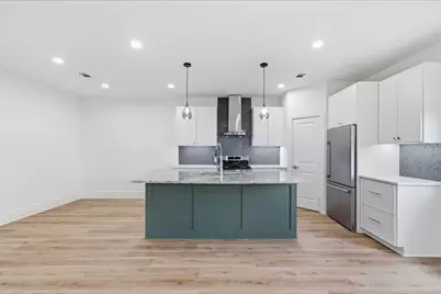 6511 Narcissus Street #B, Houston, TX 77087 - Photo 9