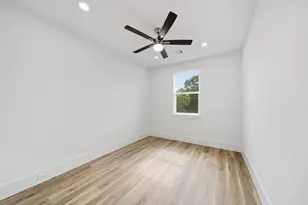 6511 Narcissus St, Houston, TX 77087 - Photo 23