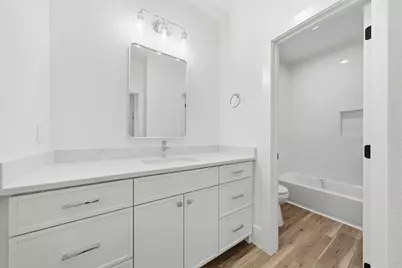 6511 Narcissus Street #B, Houston, TX 77087 - Photo 25