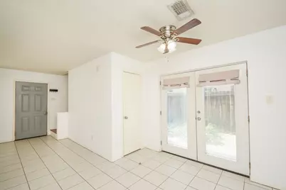 1116 Murrayhill Drive #8, Houston, TX 77043 - Photo 5