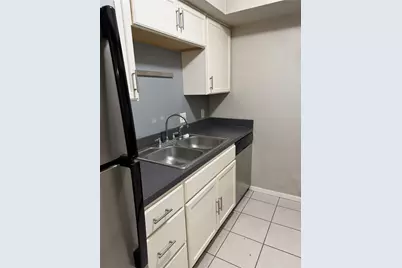 1116 Murrayhill Drive #8, Houston, TX 77043 - Photo 5
