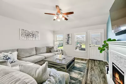 18714 Callalily Bloom Court, Tomball, TX 77377 - Photo 25