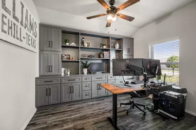 18714 Callalily Bloom Court, Tomball, TX 77377 - Photo 5