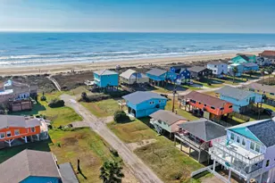 123 Sandpiper Ave, Surfside Beach, TX 77541 - Photo 23