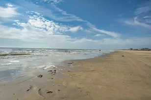 123 Sandpiper Ave, Surfside Beach, TX 77541 - Photo 21