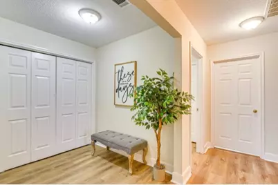 605 6 Street #D, Kemah, TX 77565 - Photo 5