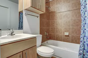 359 Sydnor St, Houston, TX 77020 - Photo 3