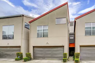 359 Sydnor St, Houston, TX 77020 - Photo 1