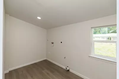 5260 Landry Lane, Beaumont, TX 77708 - Photo 13