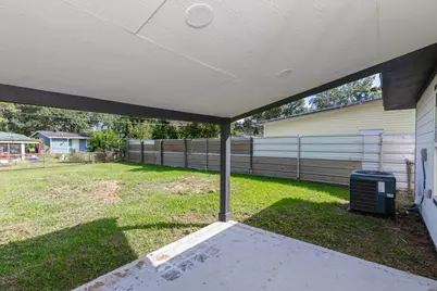 5260 Landry Lane, Beaumont, TX 77708 - Photo 23