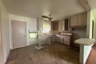 5817 Langley Rd, Houston, TX 77016 - Photo 9
