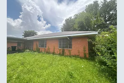 5817 Langley Road, Houston, TX 77016 - Photo 3