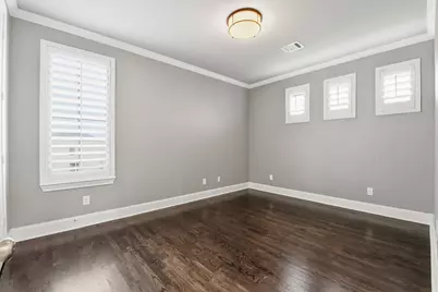 10933 Upland Park, Houston, TX 77043 - Photo 33