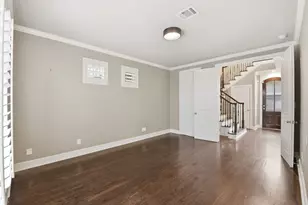 10933 Upland Park, Houston, TX 77043 - Photo 13