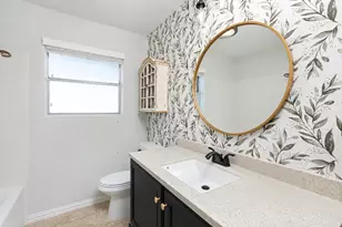 7507 Maple Ln, Baytown, TX 77521 - Photo 27