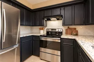 7507 Maple Ln, Baytown, TX 77521 - Photo 13
