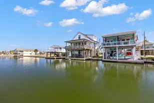 16715 Montego Way, Jamaica Beach, TX 77554 - Photo 15