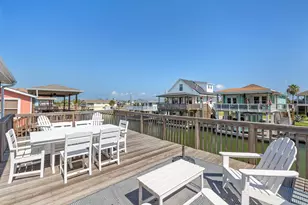 16715 Montego Way, Jamaica Beach, TX 77554 - Photo 23