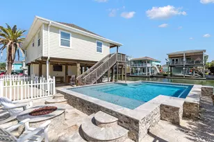 16715 Montego Way, Jamaica Beach, TX 77554 - Photo 17