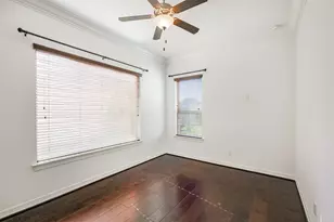 10 Silent Way Dr, Sugar Land, TX 77498 - Photo 9