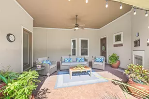 10 Silent Way Dr, Sugar Land, TX 77498 - Photo 5