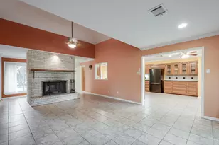 2031 Aloft Ct, Crosby, TX 77532 - Photo 7