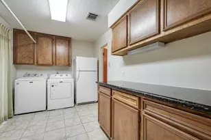 2031 Aloft Ct, Crosby, TX 77532 - Photo 23