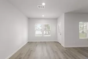 469 Shoreview Dr, Conroe, TX 77303 - Photo 19