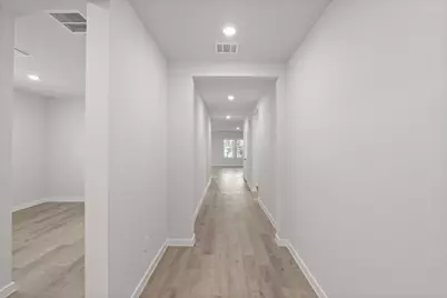 469 Shoreview Drive, Conroe, TX 77303 - Photo 15