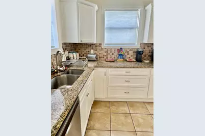 114 17th Street, Galveston, TX 77550 - Photo 23