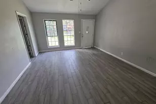1 Linda Ln, West Columbia, TX 77486 - Photo 3