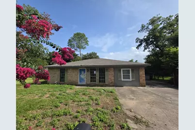 1 Linda Lane, West Columbia, TX 77486 - Photo 1
