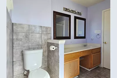 9119 Regents Cove Court, Houston, TX 77099 - Photo 17