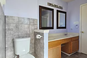 9119 Regents Cove Ct, Houston, TX 77099 - Photo 17