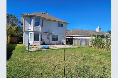 9119 Regents Cove Court, Houston, TX 77099 - Photo 19