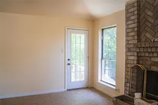 1169 Lago Vista St, San Marcos, TX 78666 - Photo 11