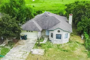 1169 Lago Vista St, San Marcos, TX 78666 - Photo 7