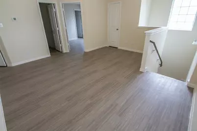 965 Misty Run Court, La Marque, TX 77568 - Photo 9