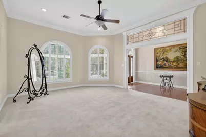 5 Briarwood Drive E, Conroe, TX 77301 - Photo 15