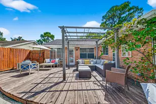 9402 Meadowcroft Dr, Houston, TX 77063 - Photo 39