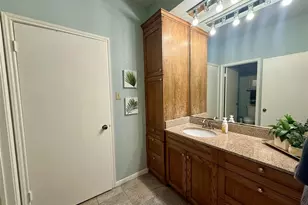 8055 Cambridge St, Houston, TX 77054 - Photo 7