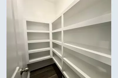 12187 Ridge Top Drive, Conroe, TX 77304 - Photo 7