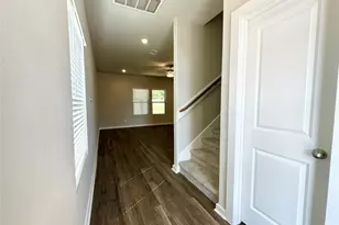 12187 Ridge Top Dr, Conroe, TX 77304 - Photo 3