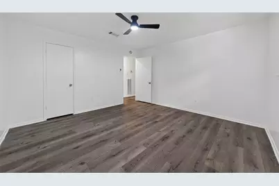 13918 Wickersham Lane, Houston, TX 77077 - Photo 33