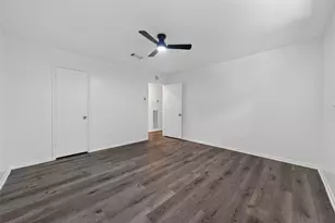 13918 Wickersham Ln, Houston, TX 77077 - Photo 33