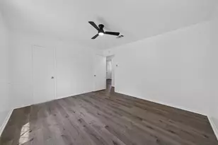 13918 Wickersham Ln, Houston, TX 77077 - Photo 35