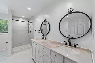 13918 Wickersham Ln, Houston, TX 77077 - Photo 19