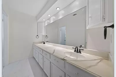 13918 Wickersham Lane, Houston, TX 77077 - Photo 31