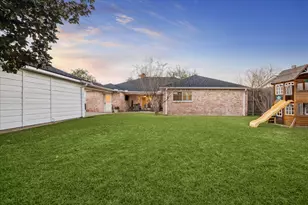 7603 Windswept Ln, Houston, TX 77063 - Photo 27