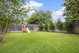 7603 Windswept Ln, Houston, TX 77063 - Photo 27
